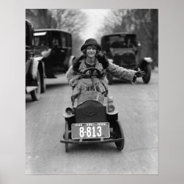 フラッパードライビングペダルカー、1924年。ヴィンテージ写真 ポスター