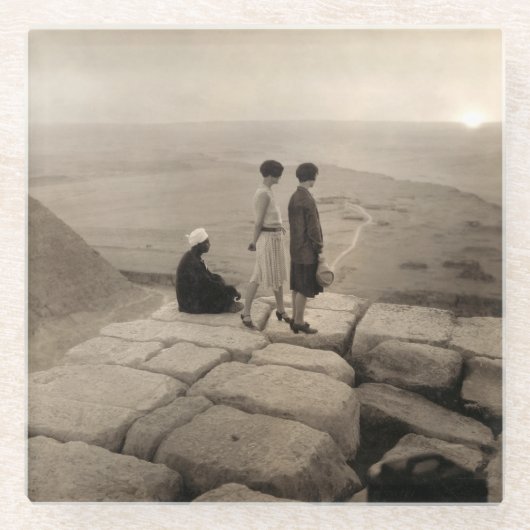 フラッパー女の子サンライズクフーピラミッド、エジプト1920 ガラスコースター (正面)