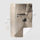 フラッパー女の子サンライズクフーピラミッド、エジプト1920 ゴルフタオル (インサイチュ)