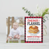 フラップジャックスとフランネルパンケーキフォト誕生日 招待状 (スタンド正面)