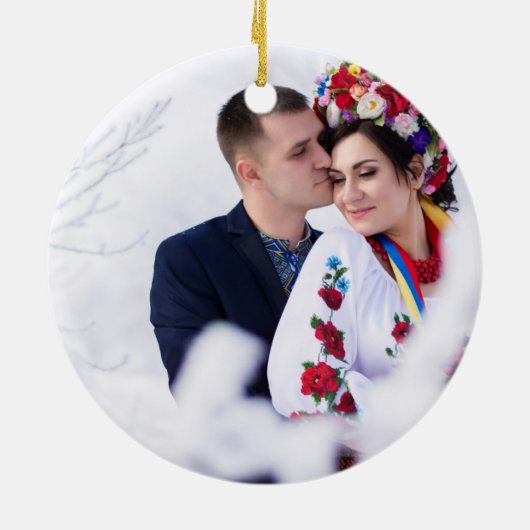 フラミンエレガントゴ初めてのクリスマス結婚した写真 セラミックオーナメント (裏面)