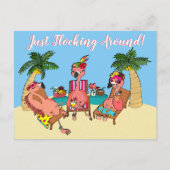 フラミンゴおもしろいスオンビーチバケーションイラストレーション ポストカード (正面)