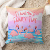 フラミンゴがパレードに登場 クッション (ブランケット)