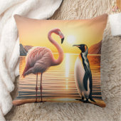フラミンゴとペンギンの夕日の出会い クッション (ブランケット)