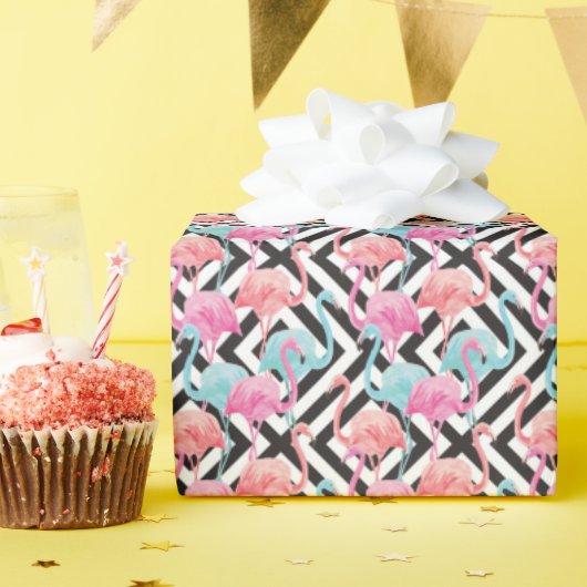 フラミンゴのはっきりしたデザインパターン ラッピングペーパー (誕生日パーティー)