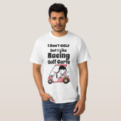 フラミンゴのゴルフカートレースの面白グッズ Tシャツ (正面フル)