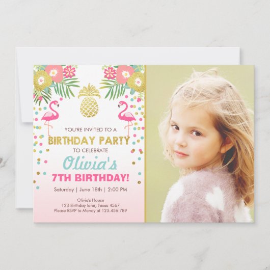 フラミンゴのパーティの招待状の熱帯誕生日のルアウ(ハワイ式宴会) 招待状 (正面)