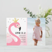 フラミンゴのパーティーの熱帯ピンクの金ゴールドの女の子の誕生日 招待状 (スタンド正面)