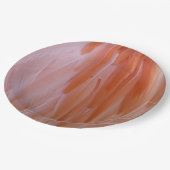 フラミンゴのピンク色の羽 ペーパープレート (アングル)