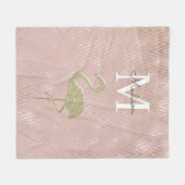 フラミンゴエレガントモノグラムバラ金ゴールド フリースブランケット (正面(横))