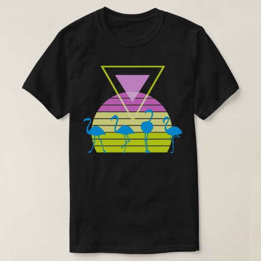 フラミンゴサンセットレトロスタイルグラフィック Tシャツ (デザイン正面)