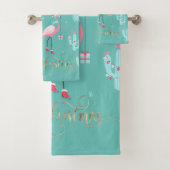 フラミンゴスサンタハットプレゼント雪片 バスタオルセット (インサイチュ)