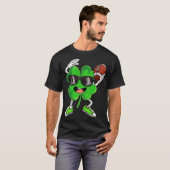 フラミンゴスマイラッキーチャームSt patricks dayシェナ Tシャツ (正面フル)