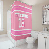 フラミンゴピンクホットピンクホワイトストライプスポーツジャージー シャワーカーテン (インサイチュ)