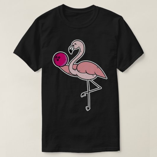 フラミンゴピンクボウリングおもしろいボール Tシャツ (デザイン正面)