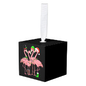 フラミンゴメリークリスマスおもしろいフラミンゴ恋人の贈り物 キューブオーナメント (正面アングル)
