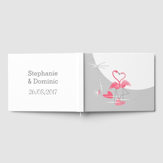 フラミンゴ愛の大月の名前が遡る ゲストブック (全面)