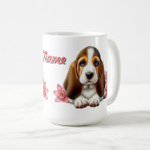 フラワーとバセットハウンドの子犬のイラスト コーヒーマグカップ (正面右)
