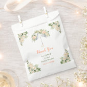 フラワーの傘 ブライダルシャワー フェイバーバッグ (クリップ留めされた状態)