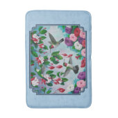 フラワーガーデンとハミングバーズブルー バスマット (正面縦)
