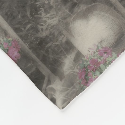 フラワーガーデン木製椅子自然模様 フリースブランケット (角)