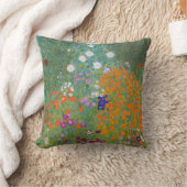 フラワーガーデン(by Gustavクリムト) クッション (ブランケット)