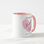 フラワーガールピンクハートパーソナライズされたブライダルパーティ マグカップ (正面右)