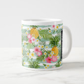 フラワーズ&パイナップルティール（緑がかった色）ストライプ|名前の追加 ジャンボコーヒーマグカップ (正面右)