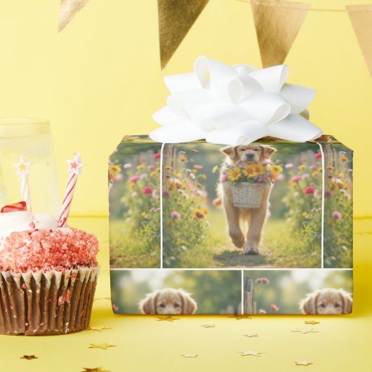 フラワーバスケット付きゴールデンレトリバー歩く ラッピングペーパー (誕生日パーティー)