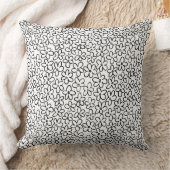 フラワーパターン080821 – 白黒スローピル クッション (ブランケット)