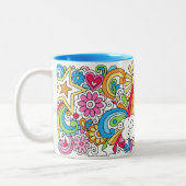 フラワーパワーの平和愛及び幸福の虹のマグの♥ ツートーンマグカップ (左)