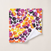 フラワーパワー – ブラック、ピンク、オレンジ、イエロー バスタオルセット (ウォッシュタオル)