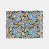 フラワーブルーエレガントペリウィンクルフローラクラシック フリースブランケット (正面(横))