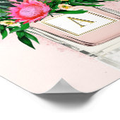 フラワープロテアエレガント香料ボトルモノグラム ポスター (角)