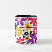 フラワーレトロ、明るいレトロ、フローラ、赤と黄色 マグカップ (中央)
