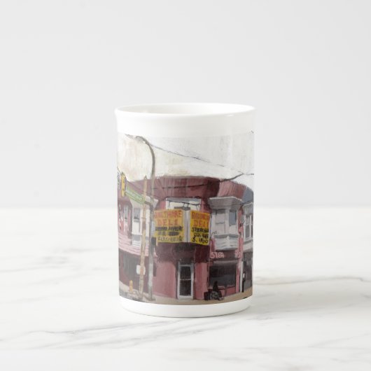 フランクはボルティモアのデリカテッセン-マグで食べます ボーンチャイナマグカップ (正面)