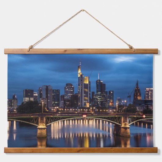 フランクフルトアムメインドイツ 吊り下げ型タペストリー (正面)