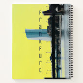 フランクフルト橋のビュー、黄色の超高層ビル ノートブック (裏面)