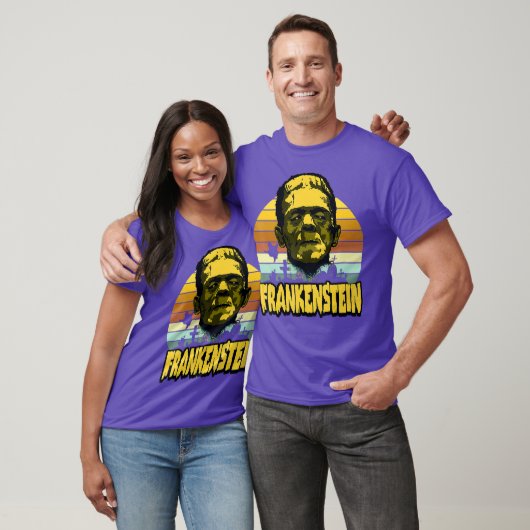 フランケンシュタイン威厳があるデイ30ハッピーハローウィン Tシャツ (ユニセックス)