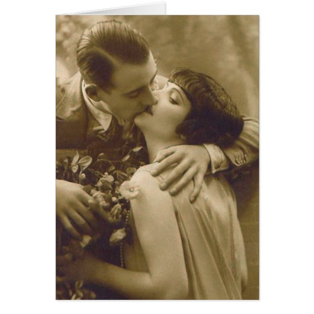 フランスのなカップルはカードに接吻します (正面)