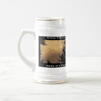 フランスのなバニラアイスクリームの空ステイン ビールジョッキ