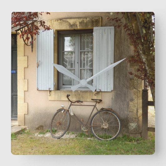 フランスのな家の柱時計 スクエア壁時計 (正面)