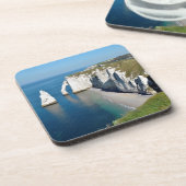 フランスのエトレタットの有名な崖 コースター (左側)