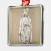 フランスのカスティリャの(1188-1252年の)女王のBlanche、18 メタルオーナメント (左)