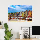 フランスのノルマンディにあるオンフルール港の水辺。 ポスター (ホームオフィス)