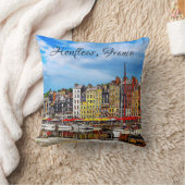 フランスのノルマンディにあるホンフルール港。 クッション (ブランケット)