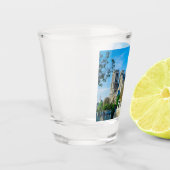 フランスのノートルダム ショットグラス (左)