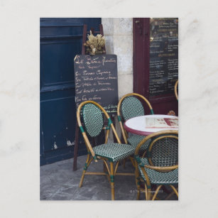フランスのパリのカフェ席 ポストカード