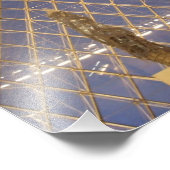 フランスのパリのルーヴル美術館のピラミッドの内側 フォトプリント            (角)