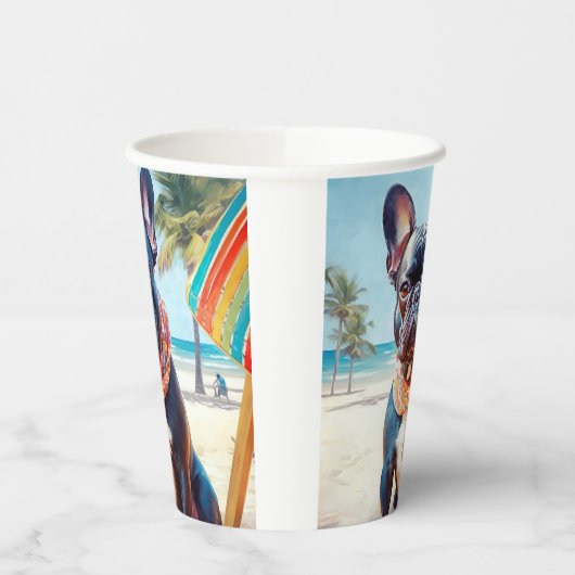 フランスのビーチのブルドッグ、犬の恋人のための夏の贈り物 紙コップ (左)